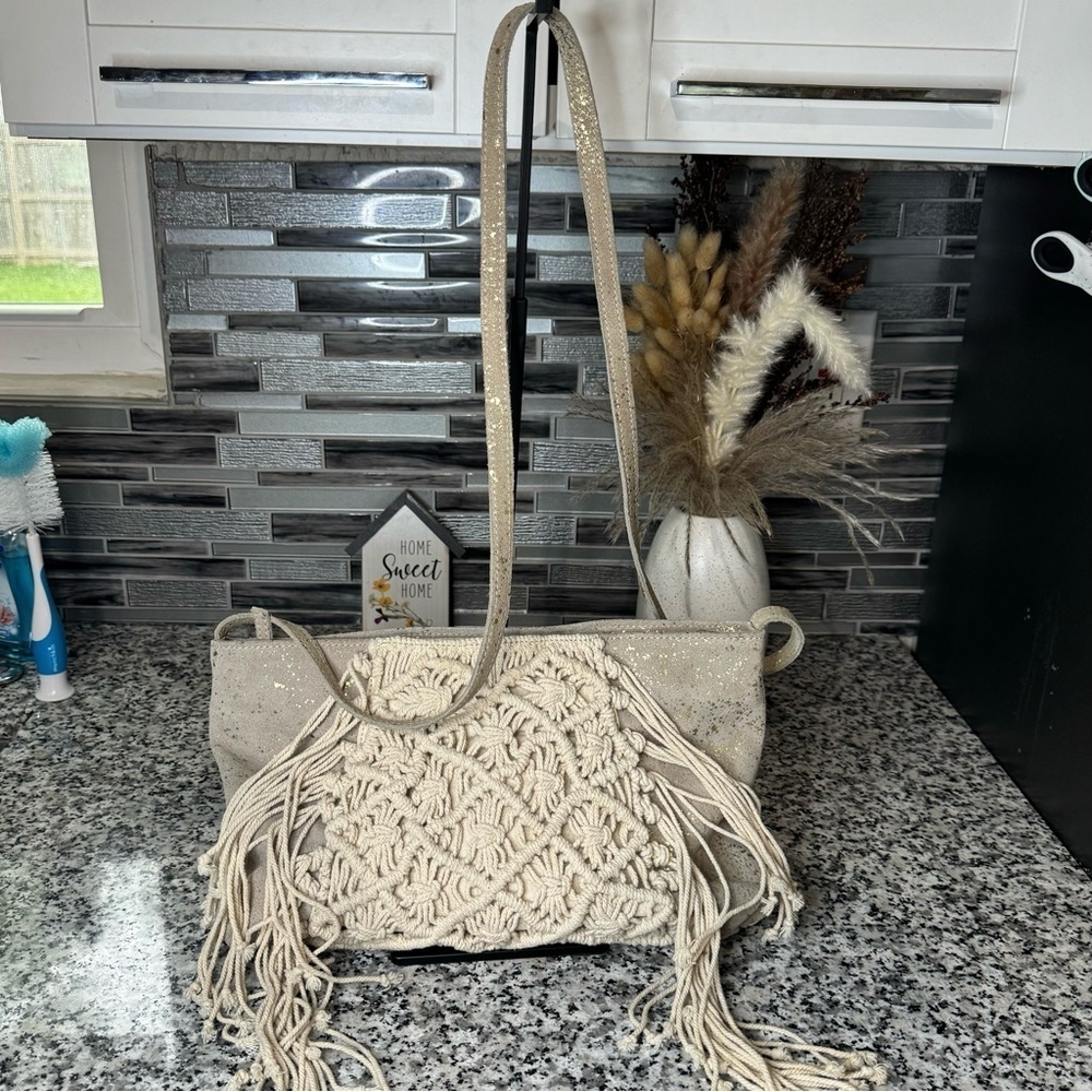 Kiwi Saint Tropez | Leather Macrame Crossbody Bag